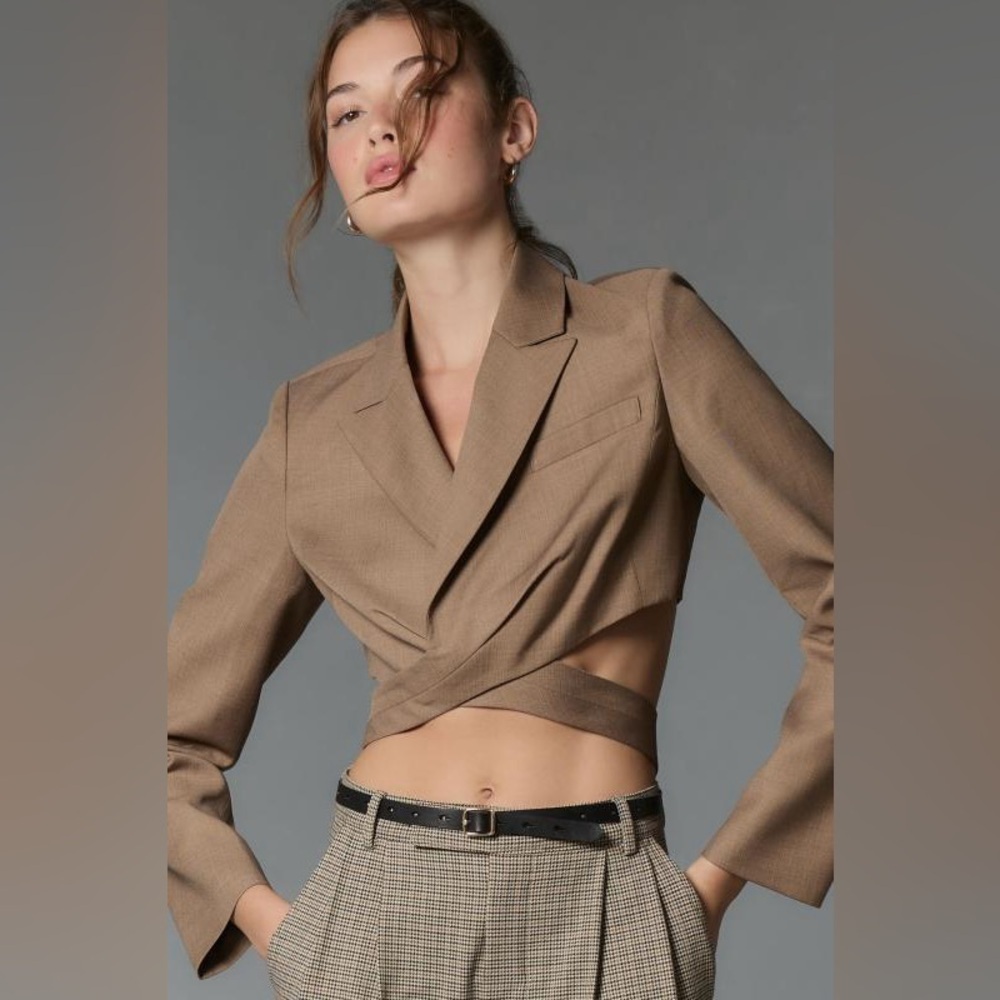 Mare Mare x
Anthropologie Cropped women size xs